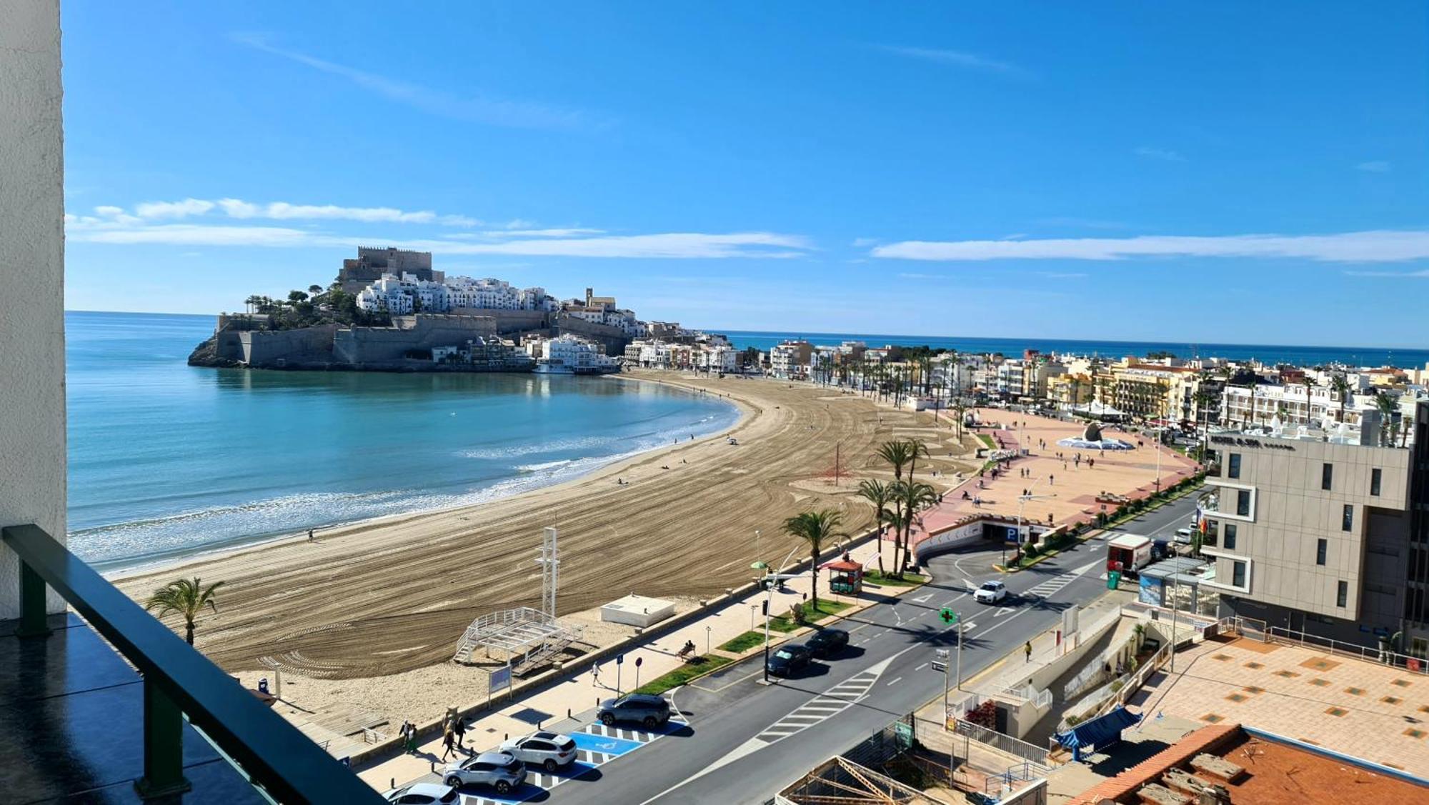 Apartamento Loft Primera Linea De Playa, Vistas Altas Mar Y Castillo Пеньискола Экстерьер фото